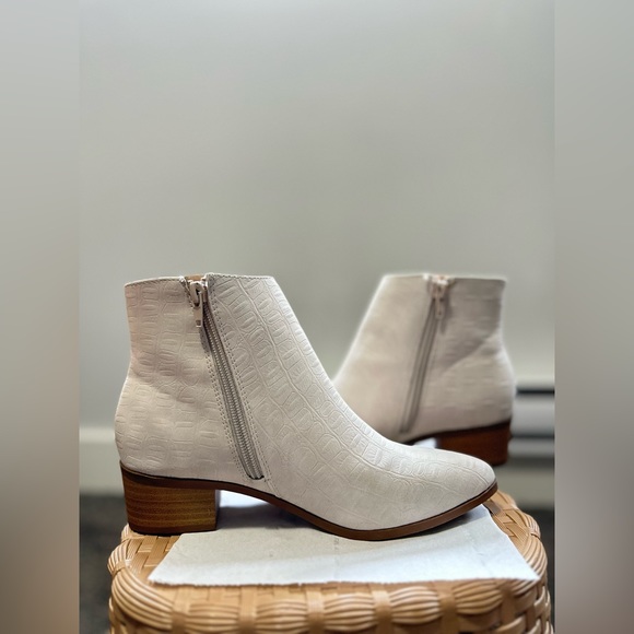 Ladies Ankle boots - Picture 5 of 7